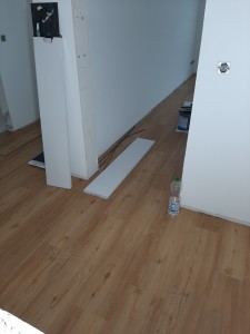 Verlegung von PVC-Planken