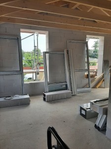 Beginn Fenstereinbau