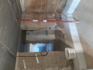 Herstellen der Durchbrüche im Keller